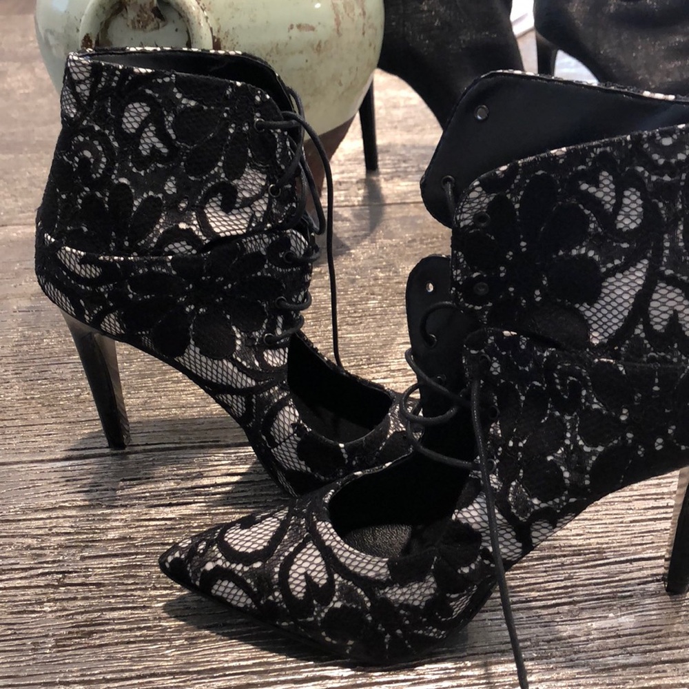 Italian lacey shoes.